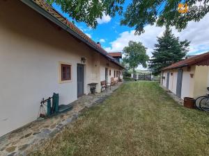 Prodej rodinného domu, Úboč, 350 m2