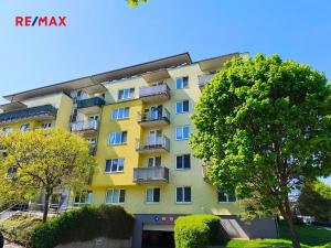 Prodej bytu 3+kk, Praha - Čakovice, Blachutova, 96 m2