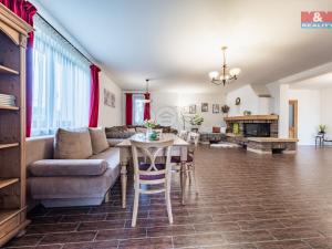 Prodej rodinného domu, Babice, Honzíkova, 272 m2