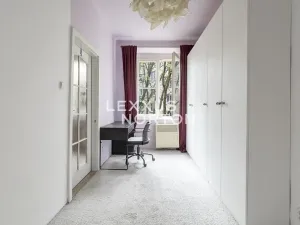 Prodej bytu 2+kk, Praha - Nusle, Žateckých, 34 m2