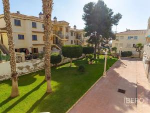 Prodej bytu 3+kk, Torrevieja, Španělsko, 30 m2