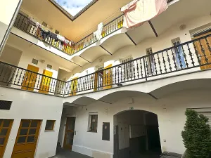 Pronájem bytu 1+1, Praha - Žižkov, Cimburkova, 32 m2