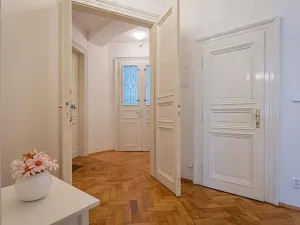 Pronájem bytu 2+1, Praha - Vinohrady, Italská, 110 m2