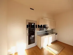 Pronájem bytu 2+kk, Praha - Smíchov, Štefánikova, 55 m2