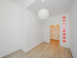 Pronájem bytu 2+kk, Praha - Vršovice, Minská, 45 m2