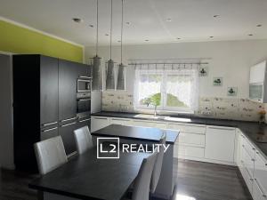 Prodej rodinného domu, Mratín, Slunečná, 166 m2