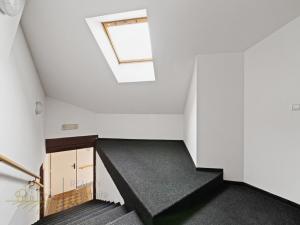 Pronájem kanceláře, Mladá Boleslav - Mladá Boleslav II, Českobratrské náměstí, 83 m2