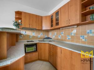 Prodej bytu 1+kk, Praha - Záběhlice, Velenovského, 30 m2