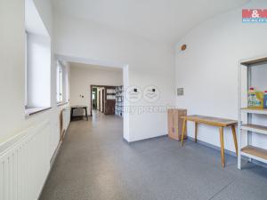 Pronájem výrobních prostor, Prostějov, Husovo nám., 416 m2