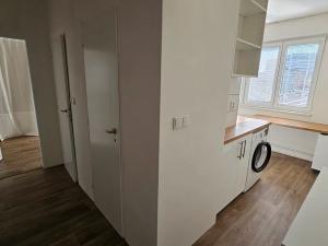 Pronájem bytu 2+1, Praha - Veleslavín, Čílova, 54 m2