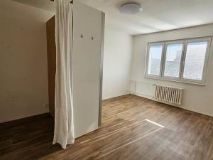 Pronájem bytu 2+1, Praha - Veleslavín, Čílova, 54 m2