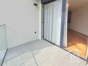 Pronájem bytu 2+kk, Praha - Strašnice, Ramonova, 59 m2