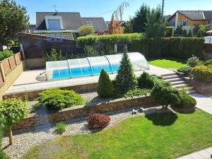 Prodej rodinného domu, Moravany, Švédské kříže, 268 m2