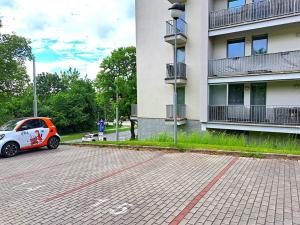 Pronájem garážového stání, Zlín, Březnická, 15 m2