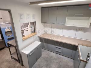 Pronájem obchodního prostoru, Český Těšín, Nádražní, 18 m2