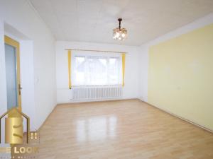 Pronájem bytu 3+1, Hronov - Zbečník, 86 m2