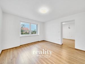 Prodej ubytování, Hrušovany nad Jevišovkou, Drnholecká, 383 m2