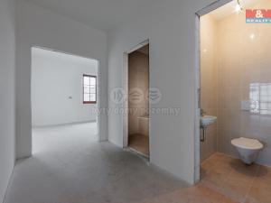 Prodej rodinného domu, Karlovy Vary - Drahovice, Rumunská, 895 m2