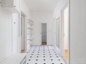 Pronájem bytu 3+kk, Praha - Žižkov, Ježkova, 74 m2