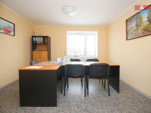 Prodej výrobních prostor, Nový Bydžov, Merendní, 1432 m2