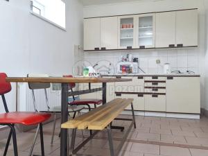 Prodej výrobních prostor, Nový Bydžov, Merendní, 1432 m2