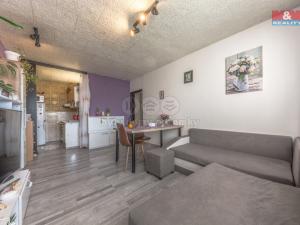 Prodej bytu 2+kk, Loděnice, Za GZ, 39 m2
