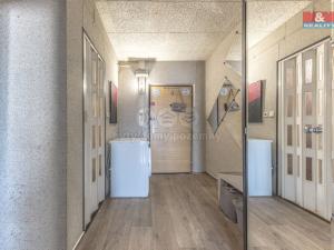 Prodej bytu 2+kk, Loděnice, Za GZ, 39 m2