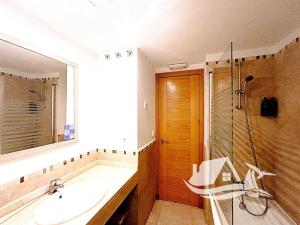 Prodej bytu 2+kk, Manilva, Španělsko, 69 m2