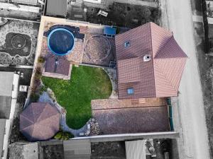 Prodej ubytování, Žacléř, Sadová, 151 m2