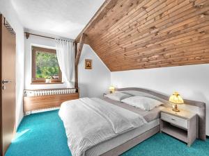 Prodej ubytování, Dolní Dvůr, 650 m2