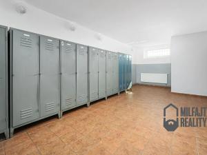 Pronájem výrobních prostor, Hrádek nad Nisou, Legionářská, 3600 m2