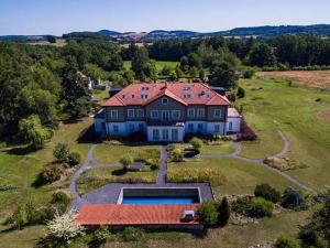 Prodej rodinného domu, Stranný, 804 m2