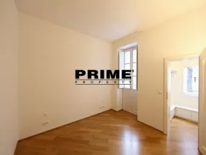 Pronájem bytu 4+1, Praha - Smíchov, Hořejší nábřeží, 114 m2