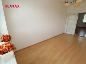 Prodej bytu 2+1, Krupka, Sídliště, 51 m2