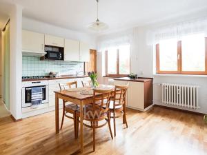 Pronájem bytu 2+1, Praha - Ruzyně, U silnice, 69 m2