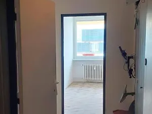 Pronájem bytu 2+kk, Praha - Záběhlice, Škábova, 46 m2