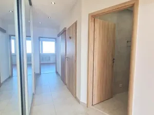 Pronájem bytu 3+kk, Praha - Bohnice, Hlivická, 71 m2