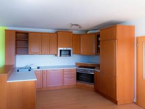 Pronájem bytu 3+kk, Praha - Holešovice, Osadní, 76 m2