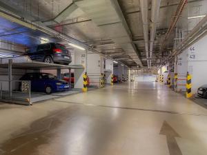 Pronájem bytu 3+kk, Praha - Holešovice, Osadní, 76 m2