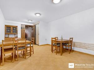Prodej rodinného domu, Milovice, 225 m2