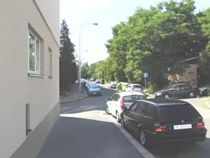 Pronájem bytu 2+kk, Praha - Záběhlice, Ke skalkám, 49 m2