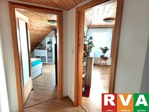 Prodej rodinného domu, Hradec, 200 m2