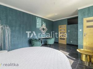 Prodej rodinného domu, Horní Suchá, U Zbrojnice, 320 m2