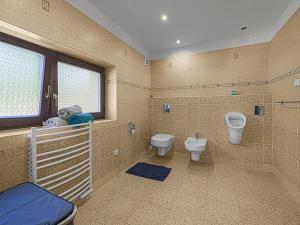 Prodej vícegeneračního domu, Jílové u Prahy, 912 m2