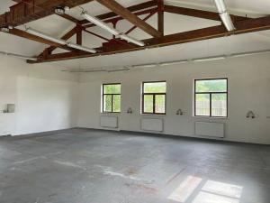 Pronájem výrobních prostor, Babice, Větrná, 200 m2