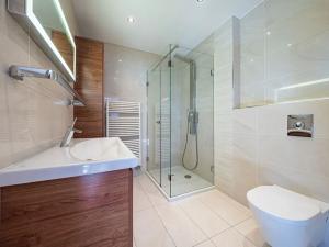 Prodej rodinného domu, Praha - Dolní Měcholupy, Ke Stinkovskému rybníku, 328 m2