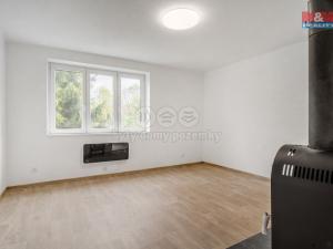 Pronájem bytu 3+1, Snědovice - Sukorady, 70 m2