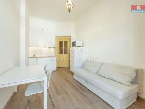 Pronájem bytu 2+kk, Praha - Vinohrady, Slezská, 52 m2