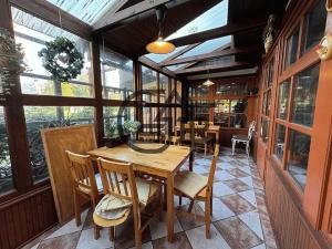 Prodej restaurace, Pardubice, Gagarinova, 254 m2