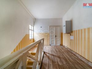 Prodej bytu 2+1, Mariánské Lázně, Mladějovského, 54 m2